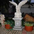 Eagle + Pedestal - 1200